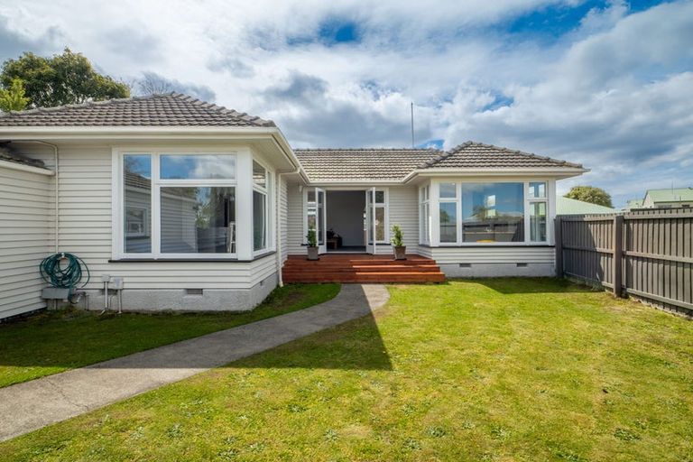 Photo of property in 12 Buchanans Road, Sockburn, Christchurch, 8042