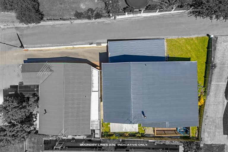 Photo of property in 73 Devon Street, Picton, 7220