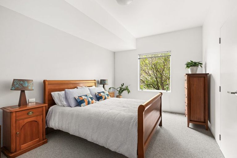 Photo of property in 27a Hikanui Drive, Havelock North, 4130