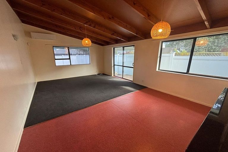 Photo of property in 3 Shepherds Road, Papakura, 2110