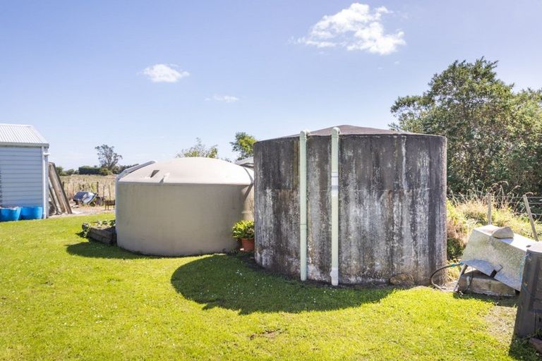 Photo of property in 35 Durie Road, Aorangi, Feilding, 4775