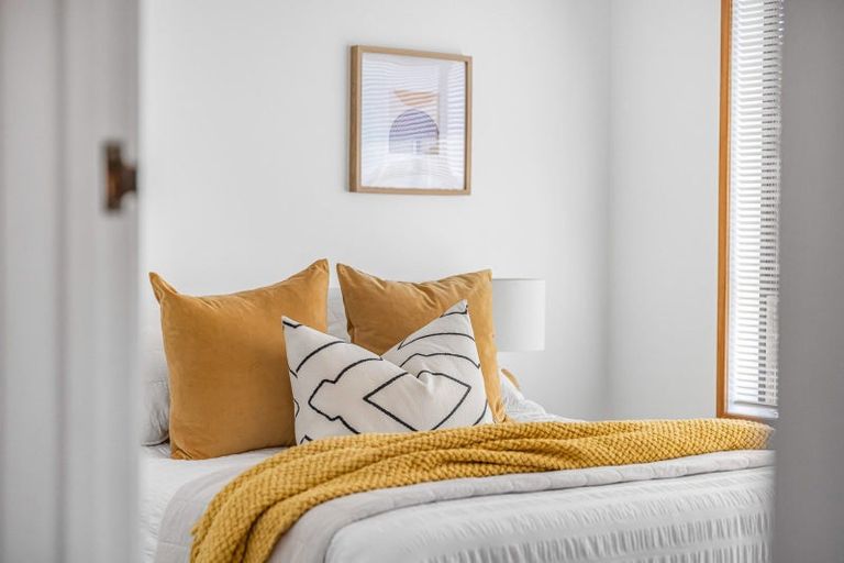 Photo of property in 55 Dignan Street, Point Chevalier, Auckland, 1022