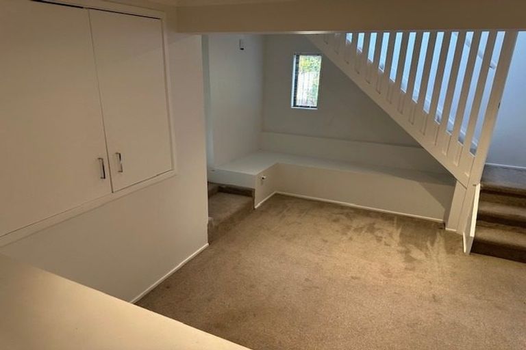 Photo of property in 1/10 Newstead Avenue, Browns Bay, Auckland, 0632