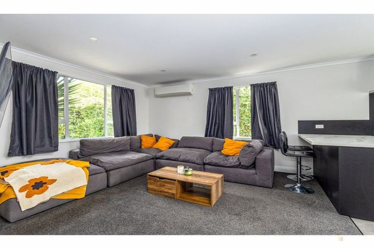 Photo of property in 98 Acacia Drive, Levels, Timaru, 7973