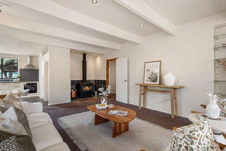 Photo of property in 16 Sandra Street, South New Brighton, Christchurch, 8062