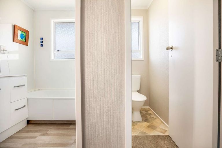 Photo of property in 3 Waitawa Place, Lynmore, Rotorua, 3010