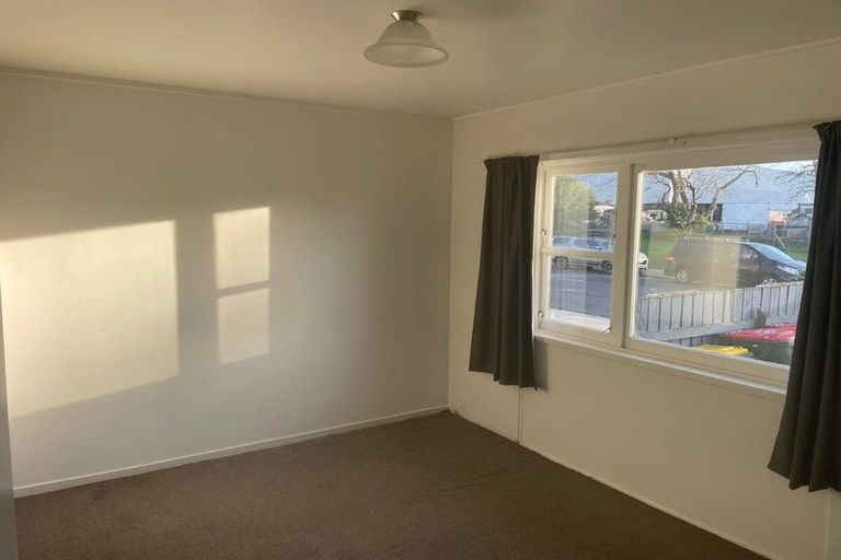 Photo of property in 7/30 Treadwell Street, Naenae, Lower Hutt, 5011