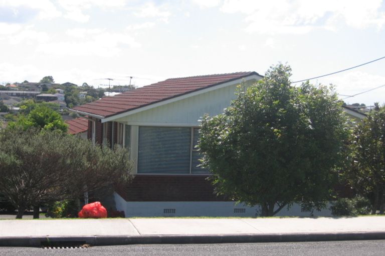 Photo of property in 1/21 Quebec Road, Milford, Auckland, 0620
