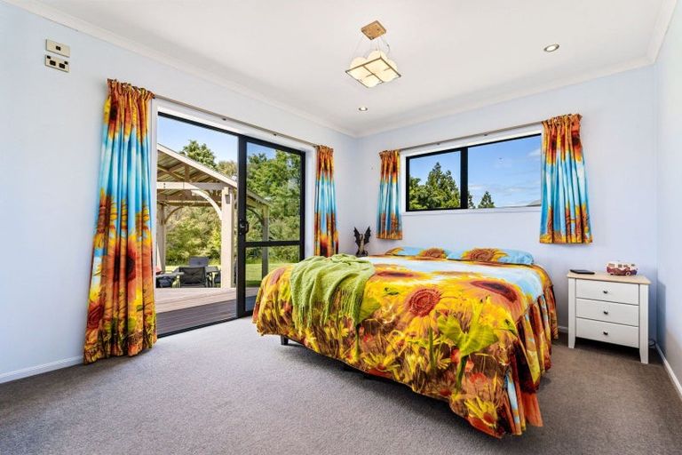 Photo of property in 395 Apotu Road, Kauri, Kamo, 0185