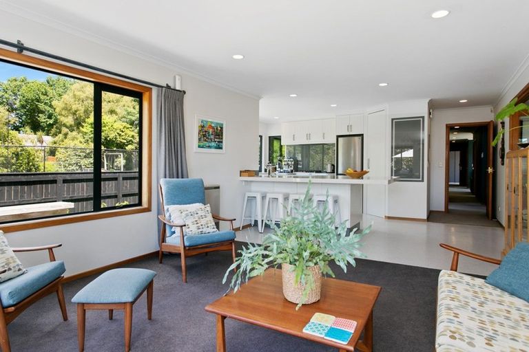 Photo of property in 34 Matuku Street, Two Mile Bay, Taupo, 3330