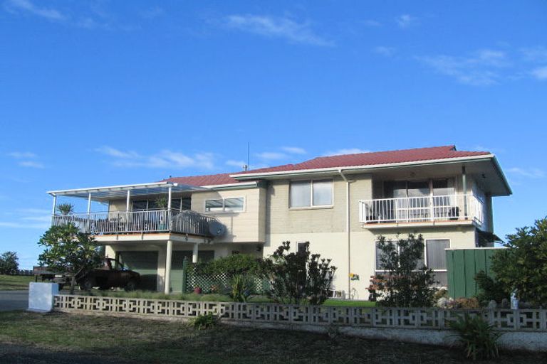 Photo of property in 66 Le Quesne Road, Bay View, Napier, 4104