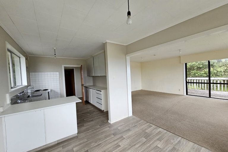 Photo of property in 121 Conclusion Street, Ascot Park, Porirua, 5024