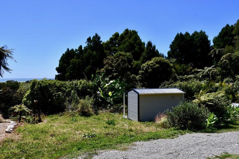 Photo of property in 21 Horncastle Crescent, Little Wanganui, Karamea, 7893