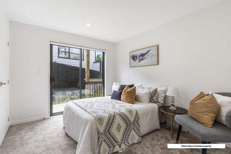 Photo of property in 20 Baumea Rise, Massey, Auckland, 0614