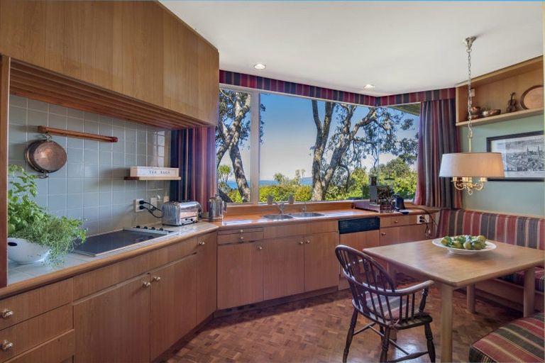 Photo of property in 173 Beach Road, Castor Bay, Auckland, 0620