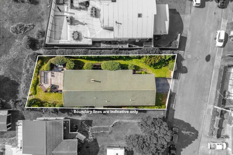 Photo of property in 9 Moana Street, Otaki Beach, Otaki, 5512