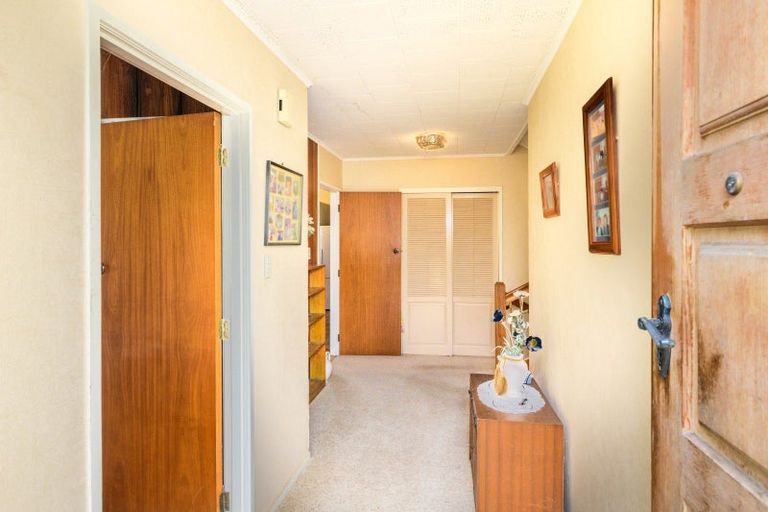 Photo of property in 18a Campbell Street, Feilding, 4702