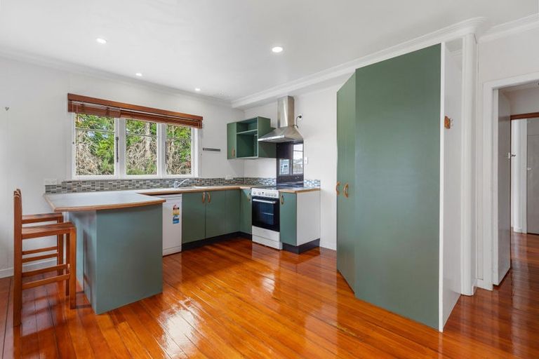 Photo of property in 122 No 2 Road, Te Puke, 3182