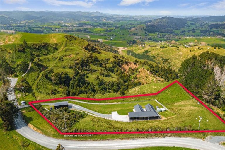 Photo of property in 1250 Kaipara Hills Road, Kaipara Flats, Warkworth, 0984