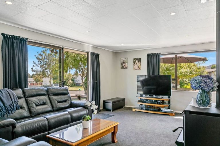 Photo of property in 45 Grace Crescent, Richmond Heights, Taupo, 3330