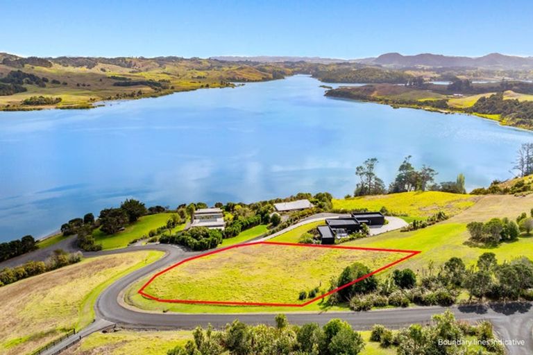 Photo of property in 16a Salt River View Road, Kaiwaka, 0573