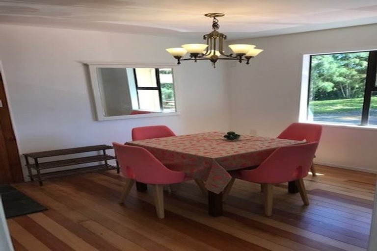 Photo of property in 642 Matapouri Road, Matapouri, Whangarei, 0173