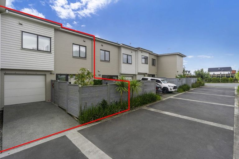 Photo of property in 8 Harewood Street, Whenuapai, Auckland, 0618