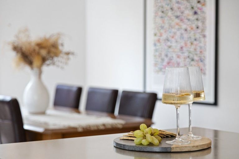 Photo of property in 292 Queen Street, Pukekohe, 2120