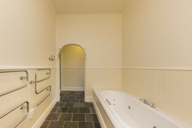 Photo of property in 659 Ashhurst Road, Ashhurst, Palmerston North, 4470