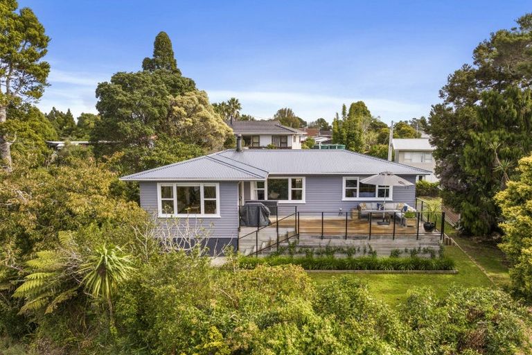 Photo of property in 81b Colwill Road, Massey, Auckland, 0614