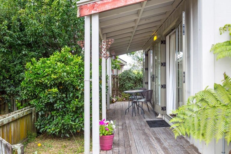 Photo of property in 68a Pembroke Street, Carterton, 5713