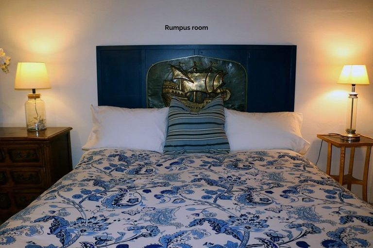 Photo of property in 43 Kuku Street, Te Awanga, 4102