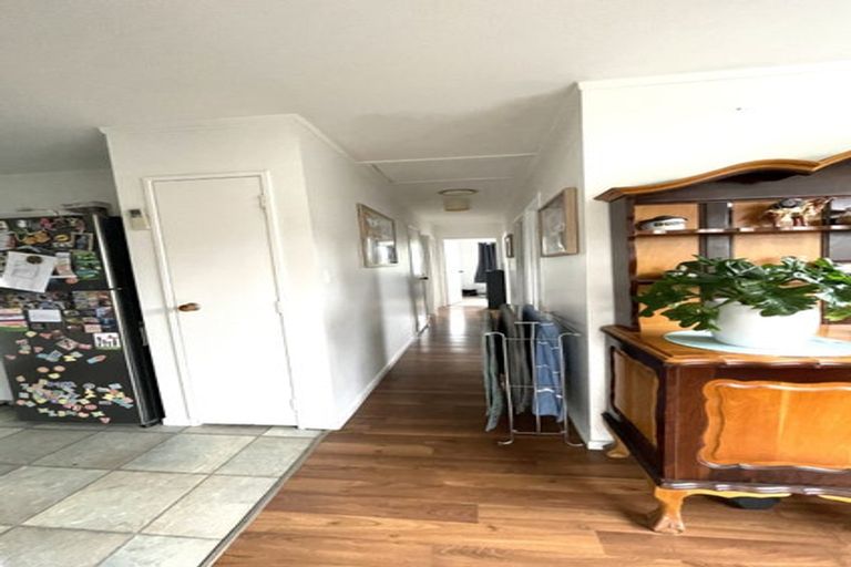 Photo of property in 2/102 Elliot Street, Howick, Auckland, 2014