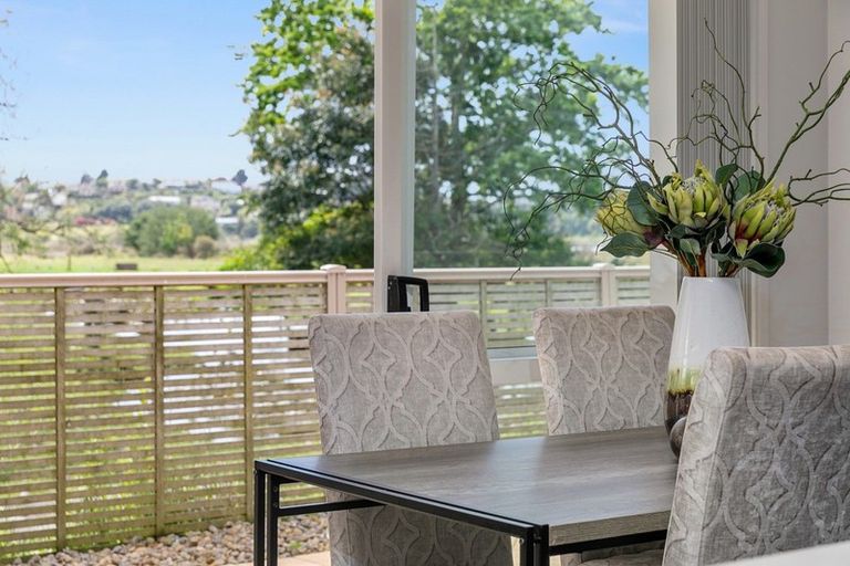 Photo of property in 11 Barossa Way, Brookfield, Tauranga, 3110