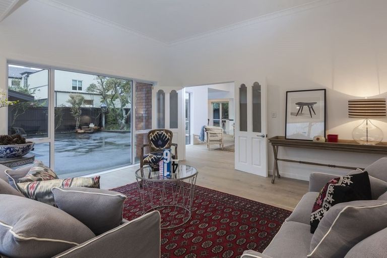 Photo of property in 88a Memorial Avenue, Ilam, Christchurch, 8053