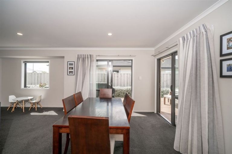 Photo of property in 31 Rossall Crescent, Rolleston, 7615