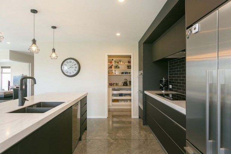 Photo of property in 652 Kelly Road, Lepperton, New Plymouth, 4373