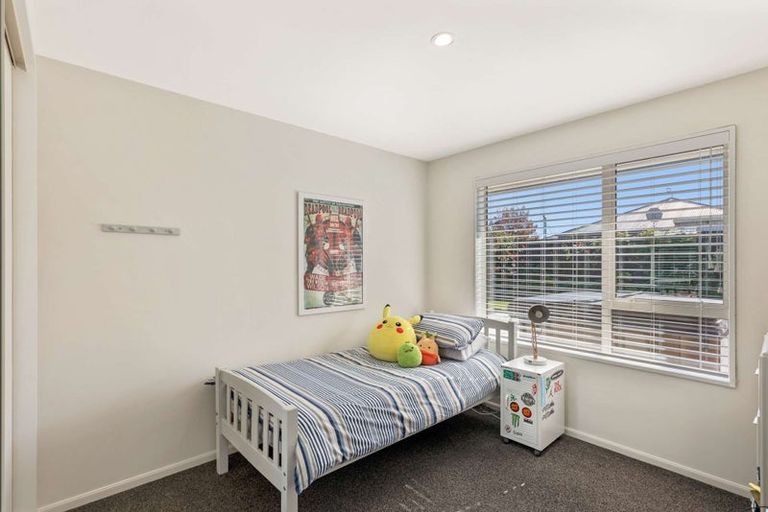 Photo of property in 73 Sequoia Way, Rangiora, 7400