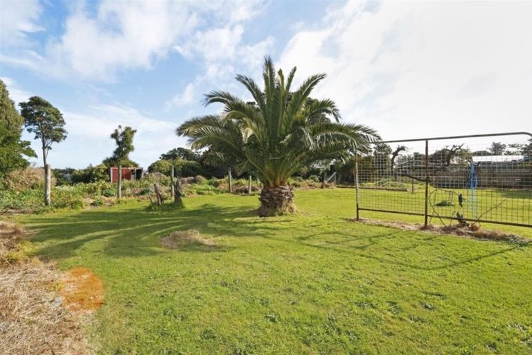 Photo of property in 192 Tasman Street, Opunake, 4616