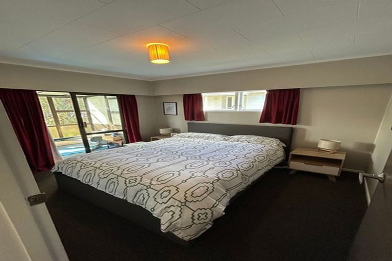 Photo of property in 33 Riwai Street, Paraparaumu, 5032