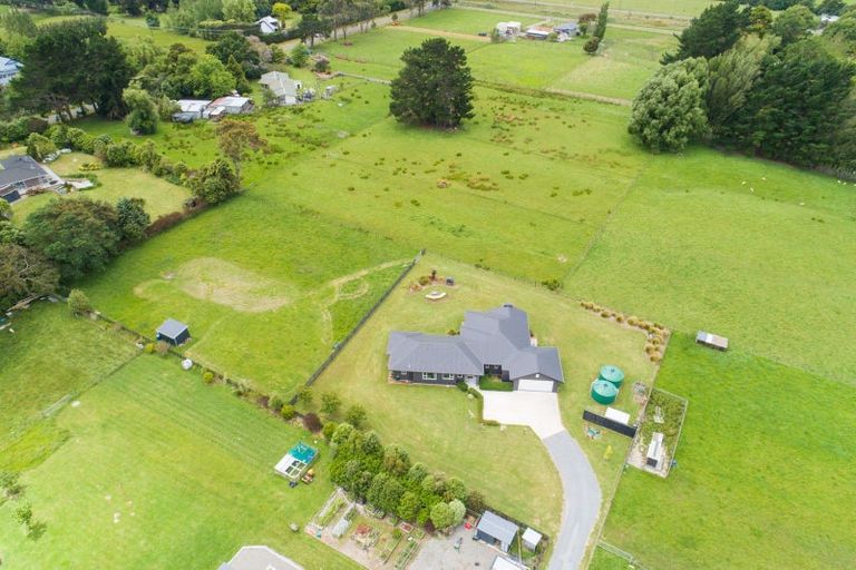 Photo of property in 21 Pukeko Road, Bunnythorpe, Feilding, 4775