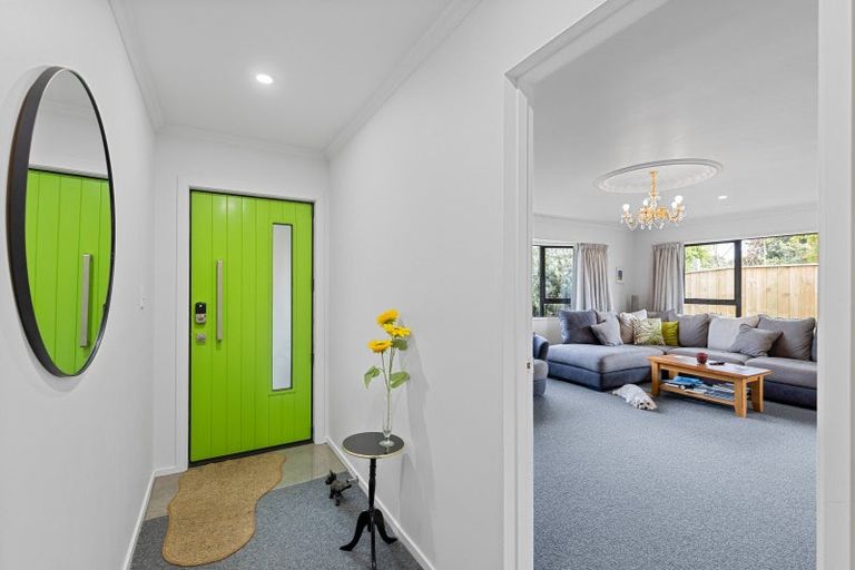 Photo of property in 1 Tern Place, Hokowhitu, Palmerston North, 4410