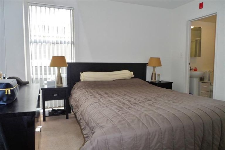 Photo of property in 15/8 Clayton Street, Newmarket, Auckland, 1023