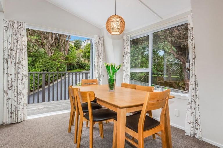 Photo of property in 5 Trevor Terrace, Paremata, Porirua, 5024