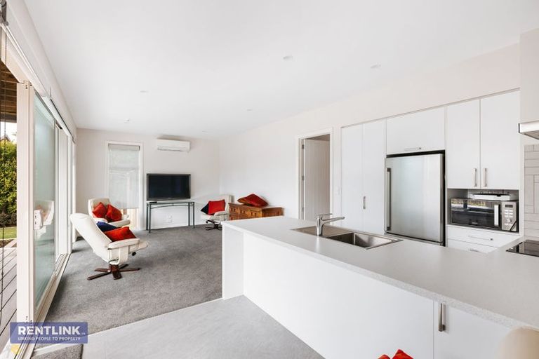 Photo of property in 6 Otira Close, Papamoa Beach, Papamoa, 3118