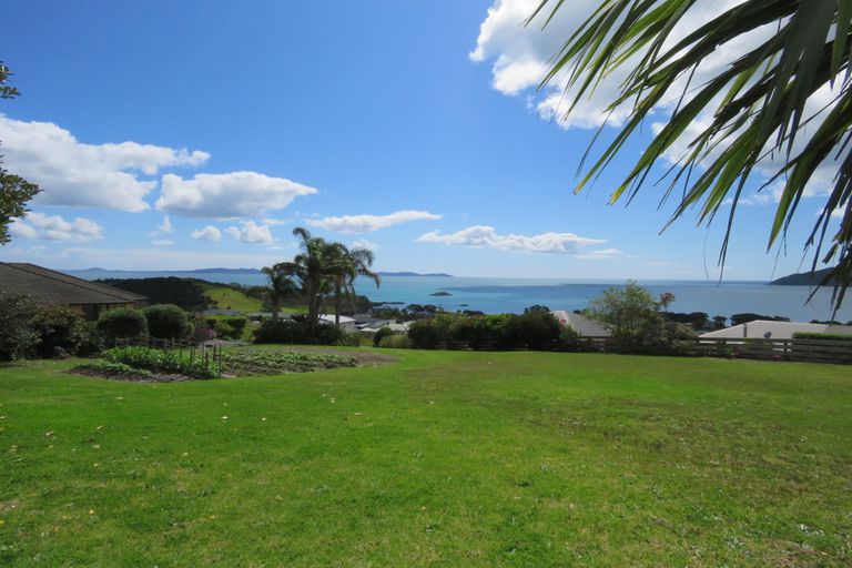 Photo of property in 9 Oden Hill, Coopers Beach, 0420