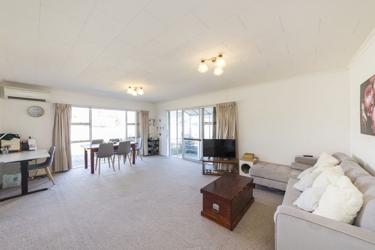 Photo of property in 81a Vogel Street, Roslyn, Palmerston North, 4414