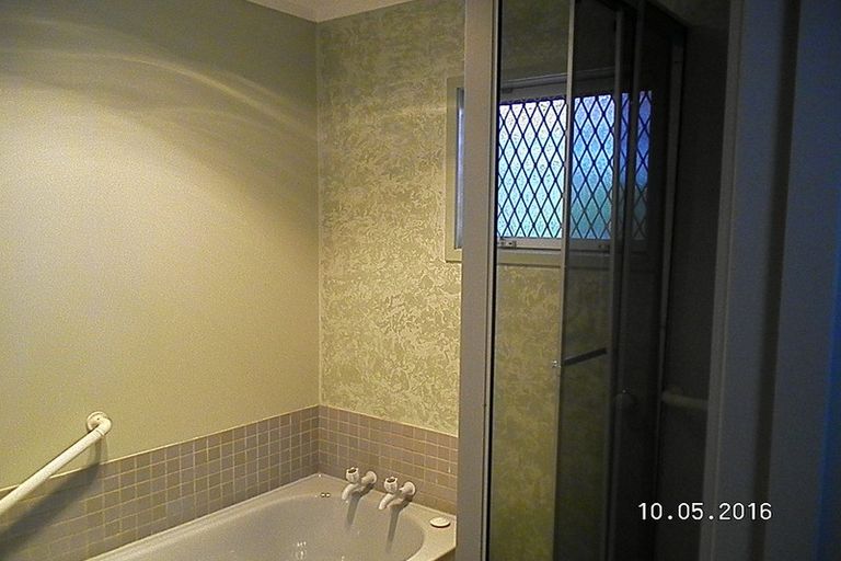 Photo of property in 2/16 Centorian Drive, Windsor Park, Auckland, 0632