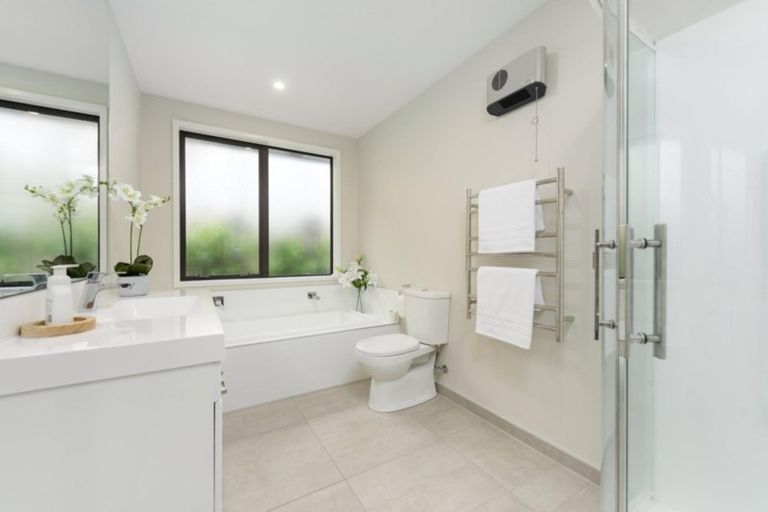 Photo of property in 111 Condor Drive, Pyes Pa, Tauranga, 3112