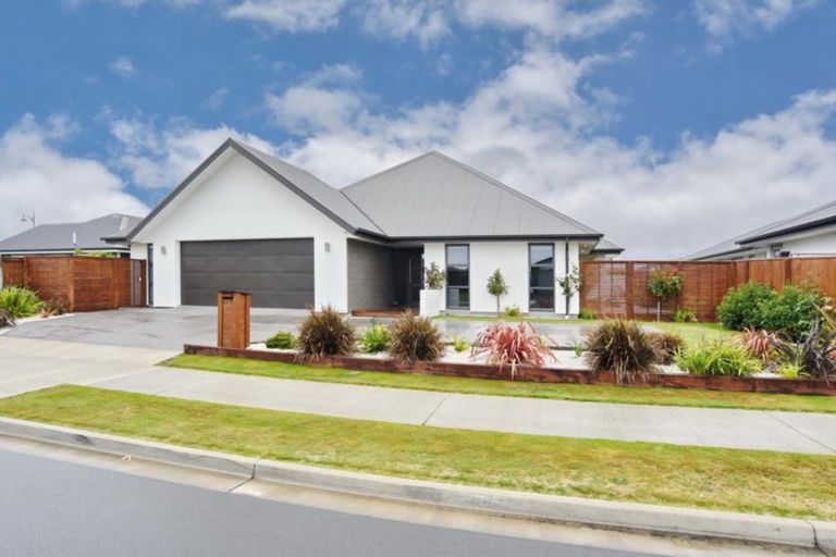 Photo of property in 23 Sutherland Drive, Kaiapoi, 7630